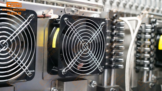 Bottiglia di salto dello sciampo della macchina 150ml 4 dell'ANIMALE DOMESTICO automatico della cavità che fa macchina