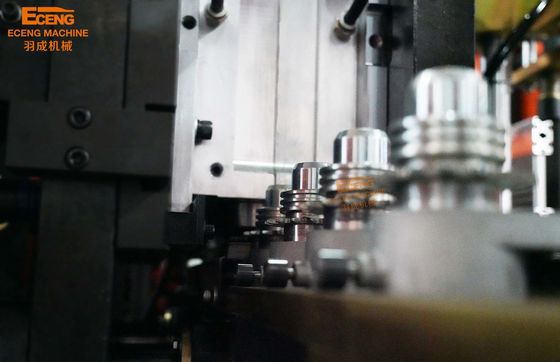 Macchine per soffiare bottiglie in PET a 2 cavità 2000 BPH per macchine per la fabbricazione di bottiglie di plastica