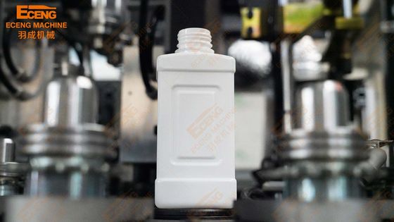 Fresatrice automatica di salto del colpo dell'animale domestico dei semi di iso della macchina della bottiglia dell'ANIMALE DOMESTICO di 500ML 1.5L