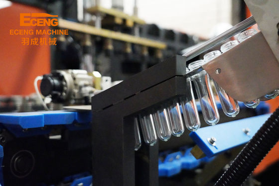 2L PET Stretch Blow Molding Machine 6 Cavità 6000 PCS / HR