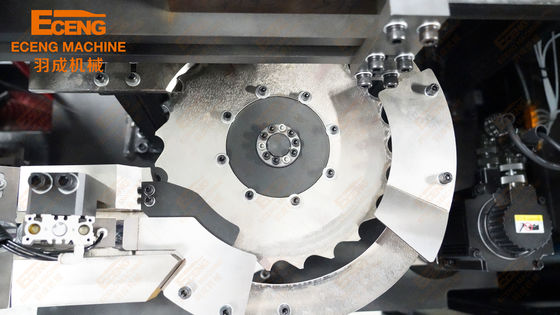 Automatico pieno di plastica di alta efficienza della macchina del processo di soffiatura in forma della bottiglia dell'animale domestico con la cavità 4