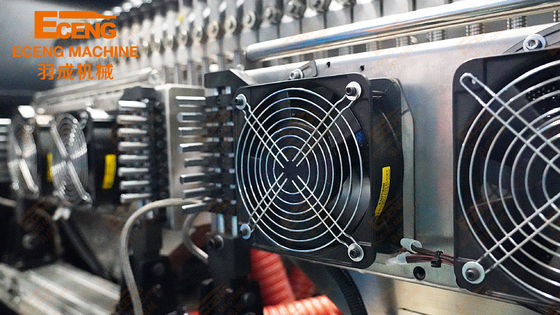 Automatico pieno di plastica di alta efficienza della macchina del processo di soffiatura in forma della bottiglia dell'animale domestico con la cavità 4