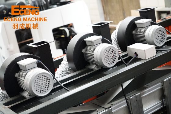 Eceng Q6000 Pet Stretch Blow Moulding Machine 4 cavità per bottiglia da 2 litri fino a 6000 bph