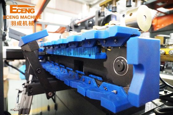 Eceng Q6000 Pet Stretch Blow Moulding Machine 4 cavità per bottiglia da 2 litri fino a 6000 bph