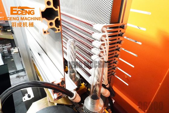 Eceng Q6000 Pet Stretch Blow Moulding Machine 4 cavità per bottiglia da 2 litri fino a 6000 bph