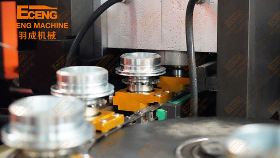 plastica di salto di Eceng Q3000 3000BPH 2000ml della macchina della bottiglia di acqua automatica 2cavity
