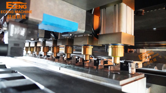 Cavità di plastica della macchina 8 della bottiglia di K8 18000BPH completamente automatica per fabbricazione veloce