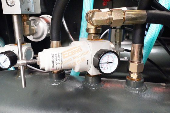 controllo completamente automatico dello SpA della fresatrice XINJE del colpo della bottiglia dell'ANIMALE DOMESTICO 300ml