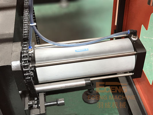 Macchina di salto 200ml 500ml della bottiglia automatica dei semi 16KW processo di soffiatura in forma da 1 litro