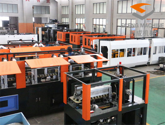 6000BPH PET Stretch Blowing Machine 2000ml PET Bottiglia linea di produzione